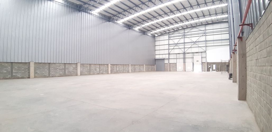 Bodega en arriendo en Zona Industrial, Yumbo, 1400 m² · foto 4 de 24
