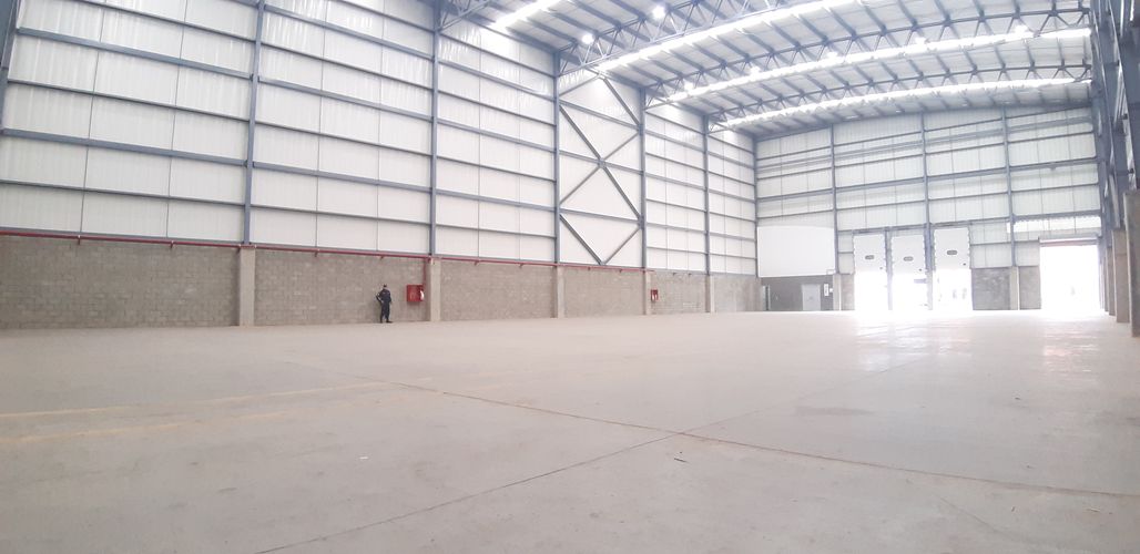 Bodega en arriendo en Zona Industrial, Yumbo, 1400 m² · foto 21 de 24