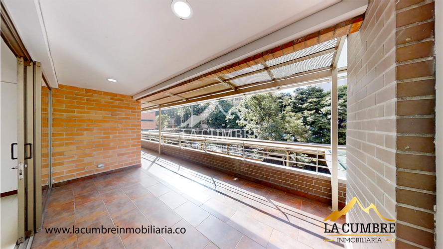 Apartamento de 3 alcobas en arriendo en La Florida, Medellín, 206 m² · foto 6 de 19