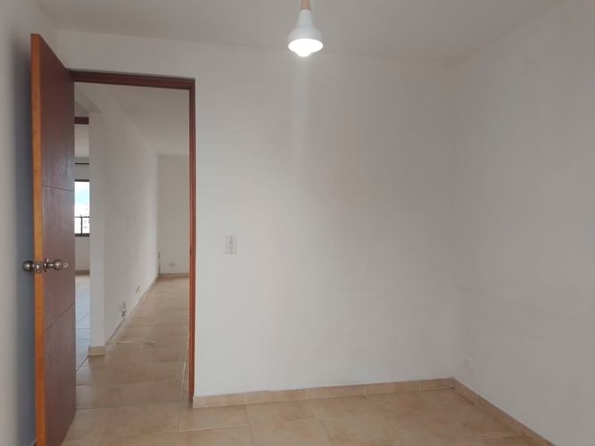 Apartamento de 3 alcobas en arriendo en Laureles, Medellín, 104 m² · foto 13 de 18