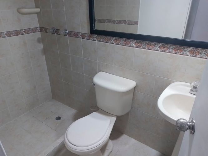 Local en arriendo en Laureles, Medellín, 80 m² · foto 15 de 16