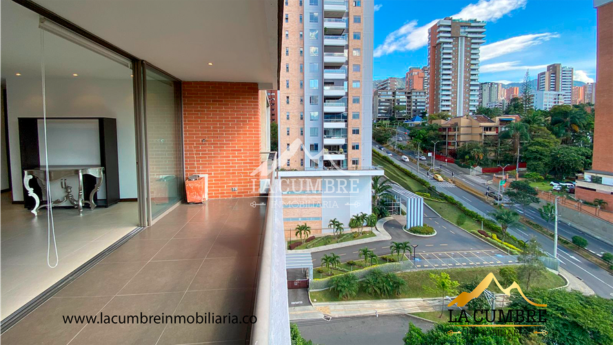Apartamento de 3 alcobas en arriendo en La Florida, Medellín, 135 m² · foto 3 de 14