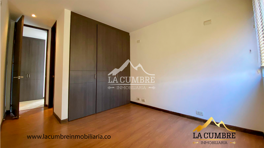 Apartamento de 3 alcobas en arriendo en La Florida, Medellín, 135 m² · foto 8 de 14