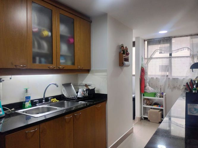 Apartamento de 4 alcobas en arriendo en Loma Benedictinos, Envigado, 167 m² · foto 7 de 17