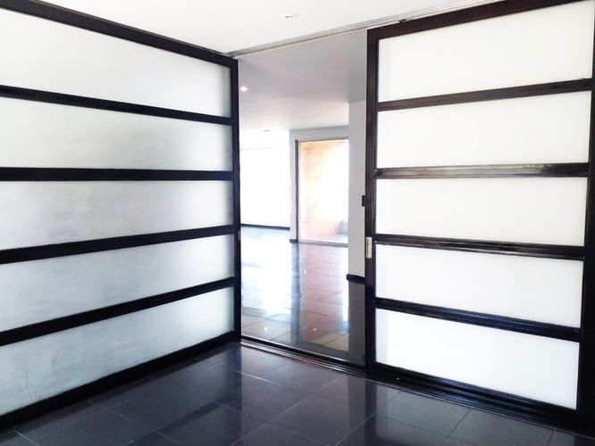 Apartamento de 3 alcobas en arriendo en El Poblado, Medellín, 160 m² · foto 10 de 15