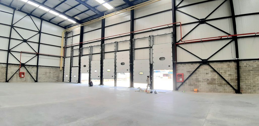 Bodega en arriendo en Brisas De Los Alamos, Cali, 1800 m² · foto 20 de 24