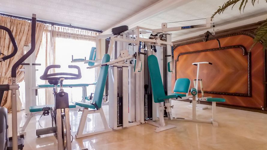Casa de 4 alcobas en venta en El Poblado, Medellín, 700 m² · foto 5 de 20
