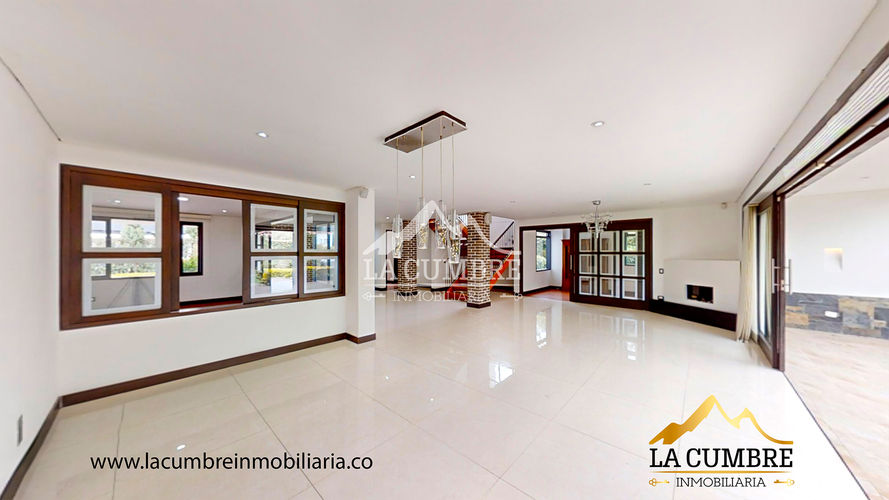 Apartamento de 5 alcobas en arriendo en Llano Grande, Rionegro, 550 m² · foto 3 de 24