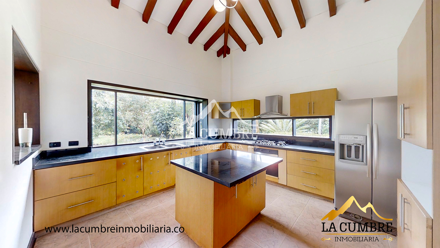 Apartamento de 5 alcobas en arriendo en Llano Grande, Rionegro, 550 m² · foto 11 de 24