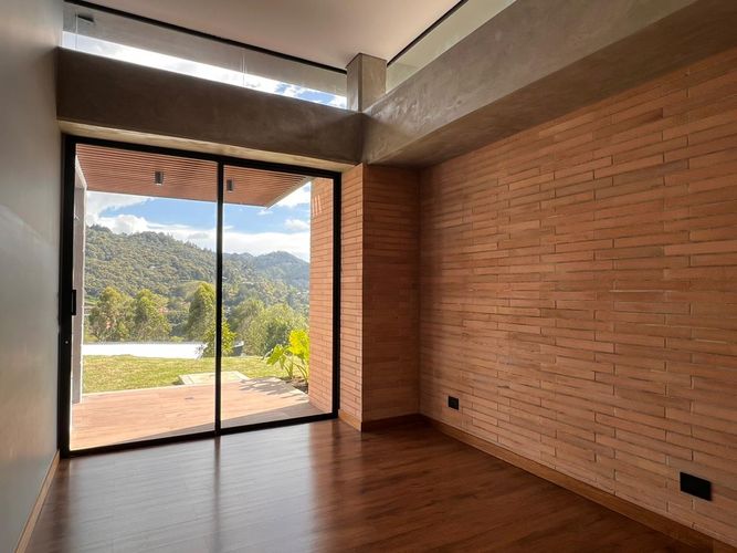 Casa de 3 alcobas en venta en El Retiro, 450 m² · foto 9 de 19