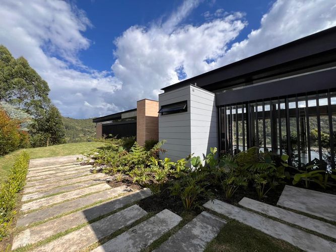 Casa de 3 alcobas en venta en El Retiro, 450 m² · foto 18 de 19