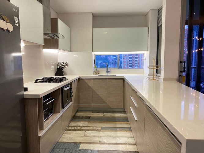 Apartamento de 3 alcobas en arriendo en La Florida, Medellín, 157 m² · foto 7 de 19