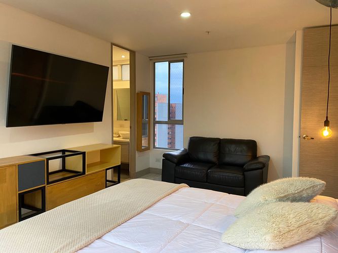 Apartamento de 3 alcobas en arriendo en La Florida, Medellín, 157 m² · foto 14 de 19