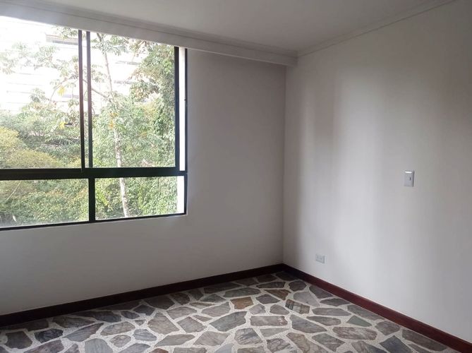 Apartamento de 3 alcobas en arriendo en El Poblado, Medellín, 142 m² · foto 9 de 19