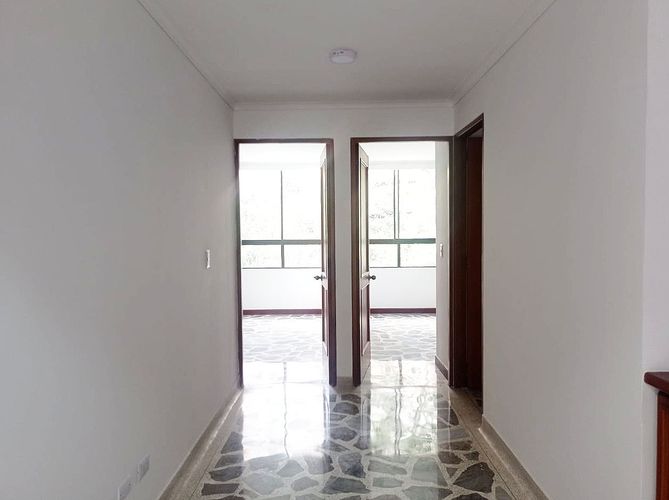 Apartamento de 3 alcobas en arriendo en El Poblado, Medellín, 142 m² · foto 11 de 19