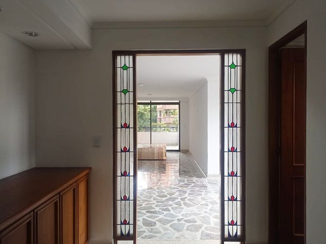 Apartamento de 3 alcobas en arriendo en El Poblado, Medellín, 142 m² · foto 12 de 19