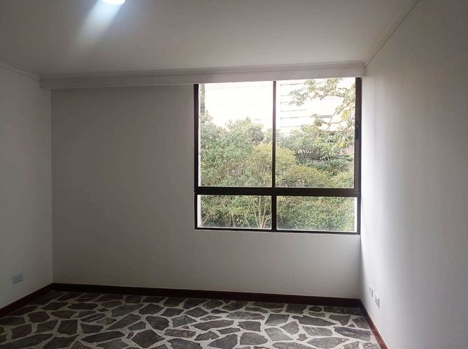 Apartamento de 3 alcobas en arriendo en El Poblado, Medellín, 142 m² · foto 13 de 19