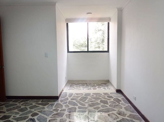 Apartamento de 3 alcobas en arriendo en El Poblado, Medellín, 142 m² · foto 14 de 19