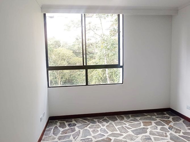 Apartamento de 3 alcobas en arriendo en El Poblado, Medellín, 142 m² · foto 16 de 19