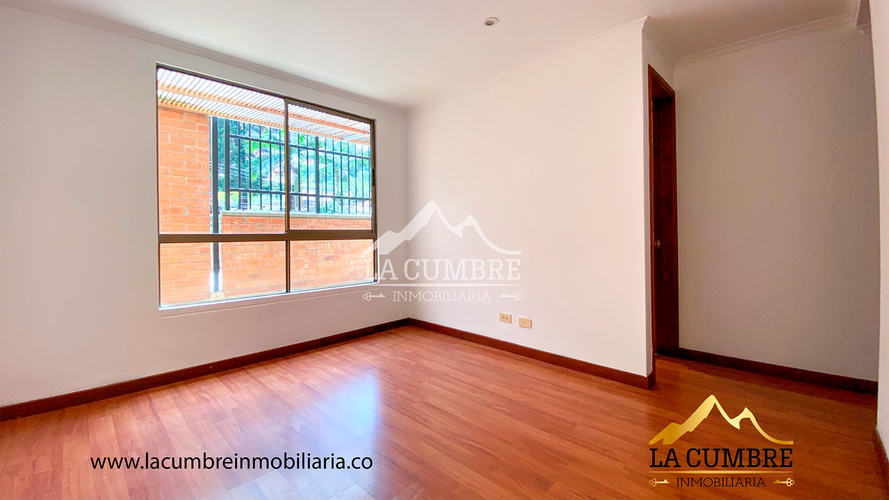 Apartamento de 3 alcobas en arriendo en La Calera, Medellín, 174 m² · foto 10 de 16