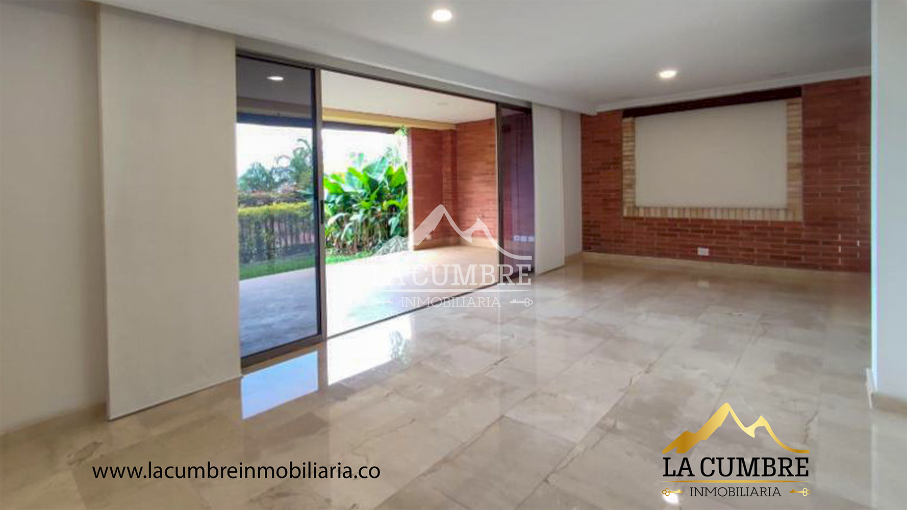 Casa en arriendo en La Calera, Medellín · foto 2 de 12