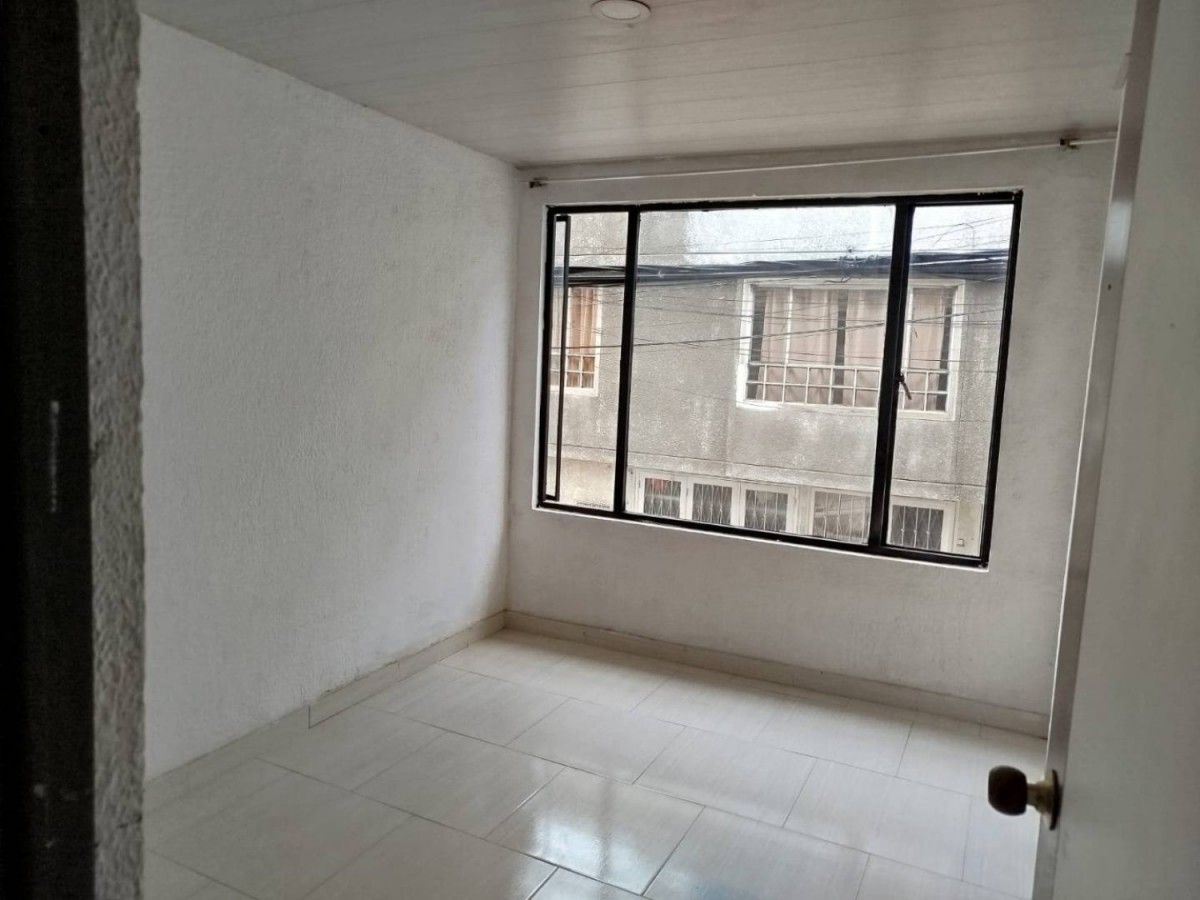 Casa en venta en Cerros De Suba, Bogotá · foto 7 de 24