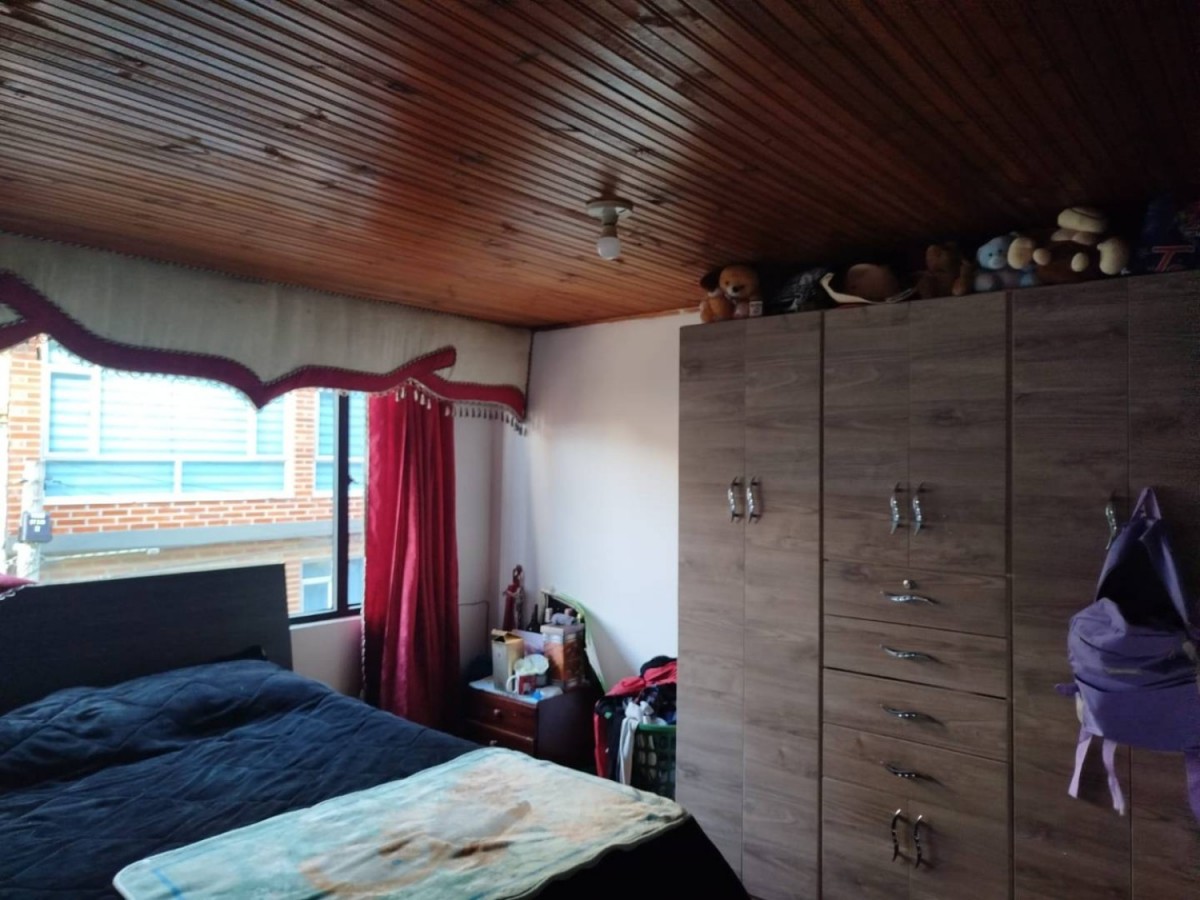 Casa en venta en Cerros De Suba, Bogotá · foto 13 de 24