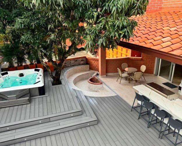 Casa de 4 alcobas en arriendo en El Poblado, Medellín, 334 m² · foto 18 de 19