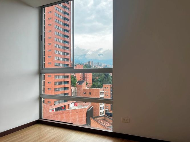 Apartamento de 3 alcobas en arriendo en Loma Benedictinos, Envigado, 125 m² · foto 13 de 19