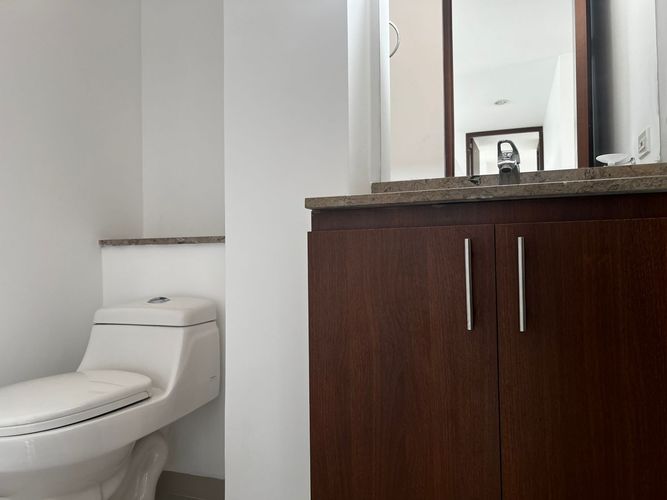 Apartamento de 3 alcobas en arriendo en Loma Benedictinos, Envigado, 125 m² · foto 18 de 19