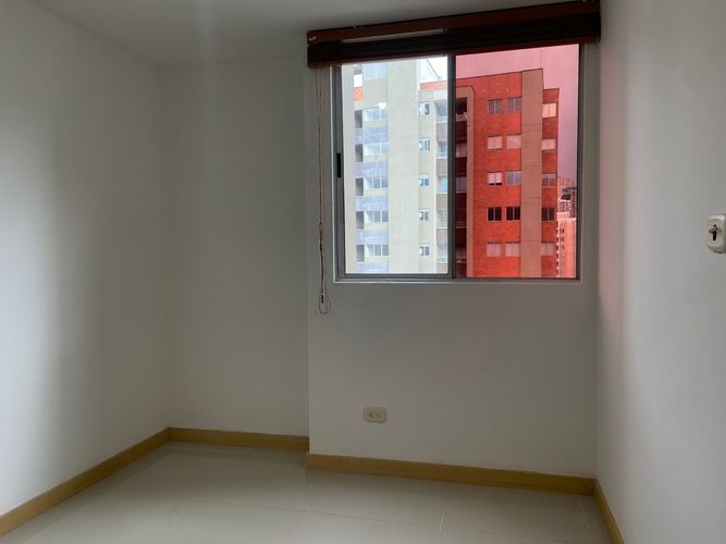 Apartamento de 3 alcobas en arriendo en San Jose, Sabaneta, 105 m² · foto 11 de 19