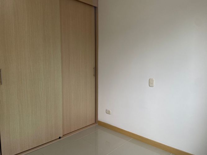 Apartamento de 3 alcobas en arriendo en San Jose, Sabaneta, 105 m² · foto 12 de 19