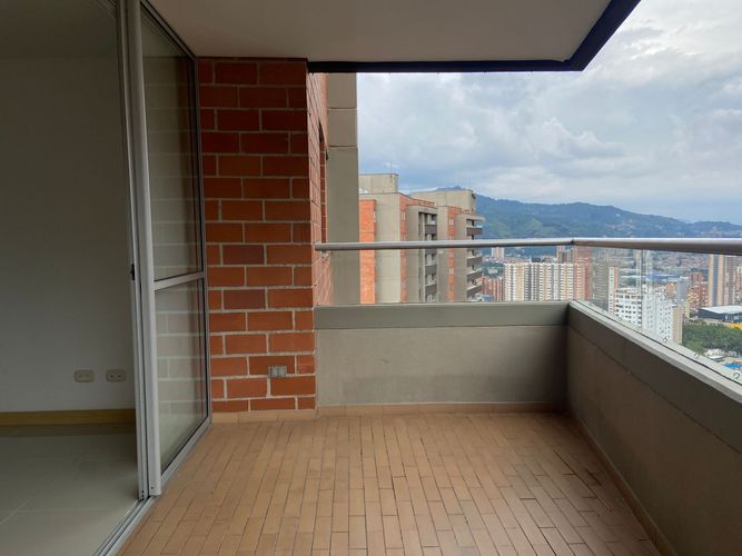 Apartamento de 3 alcobas en arriendo en San Jose, Sabaneta, 105 m² · foto 19 de 19