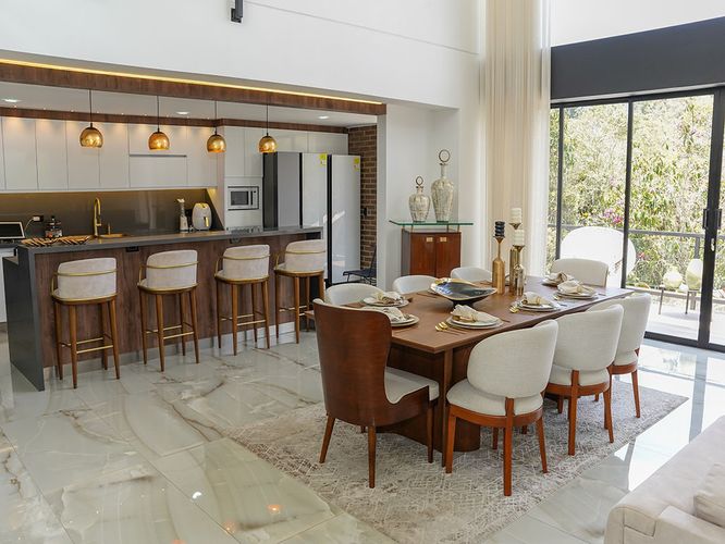 Casa de 5 alcobas en venta en Loma Del Chocho, Envigado, 670 m² · foto 6 de 20