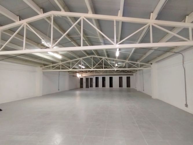 Local en arriendo en Laureles, Medellín, 345 m² · foto 3 de 7