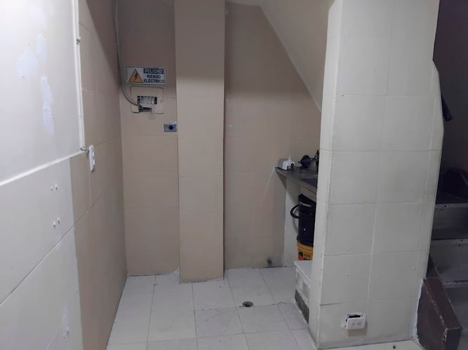 Local en arriendo en El Poblado, Medellín, 32 m² · foto 4 de 4