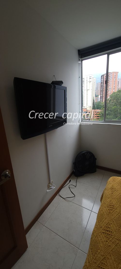 Apartamento de 2 alcobas en arriendo en Los Balsos, Medellín, 75 m² · foto 8 de 14