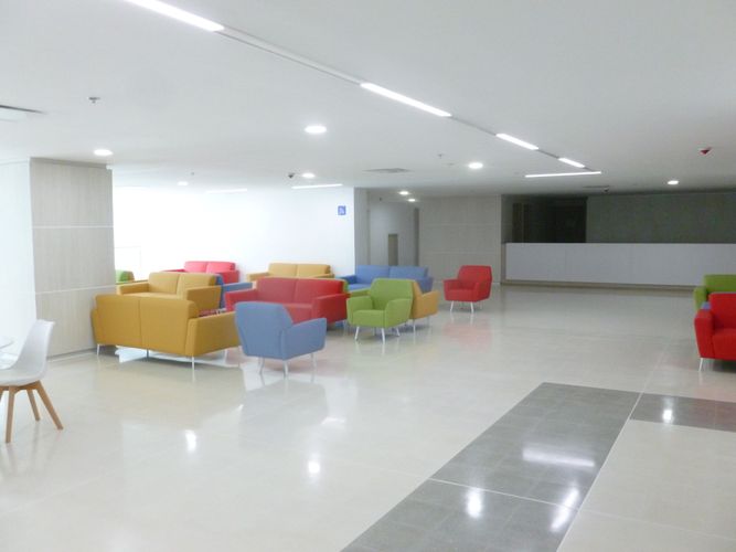 Consultorio en arriendo en Terrazas De Menzuli, Floridablanca, 40 m² · foto 3 de 13
