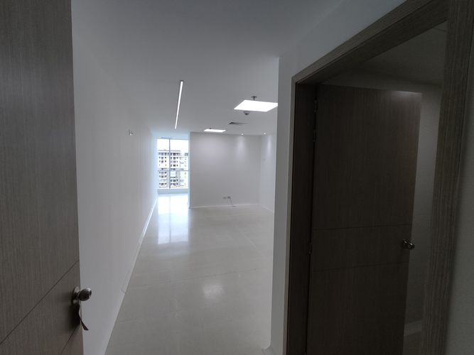 Consultorio en arriendo en Terrazas De Menzuli, Floridablanca, 40 m² · foto 4 de 13