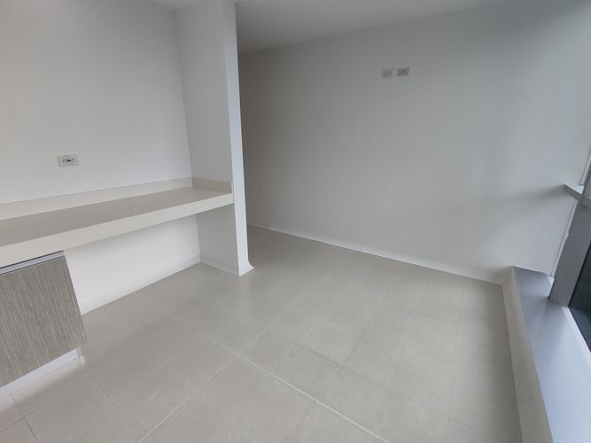 Consultorio en arriendo en Terrazas De Menzuli, Floridablanca, 40 m² · foto 12 de 13