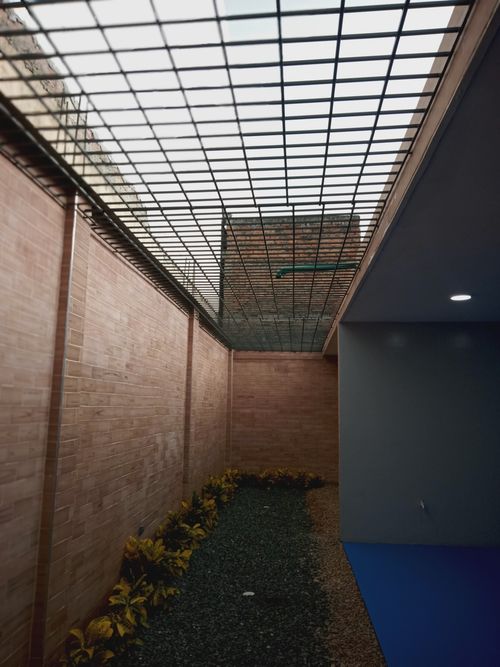 Local en venta en Prados Del Norte, Cali, 360 m² · foto 13 de 24