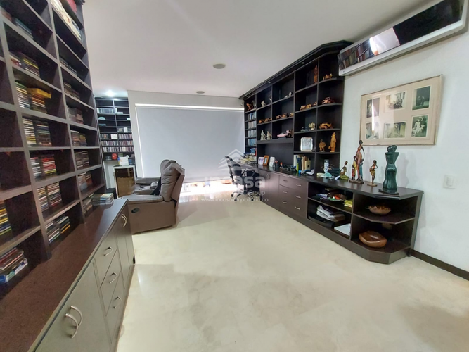 Apartamento de 2 alcobas en venta en Normandia, Cali, 276 m² · foto 9 de 14