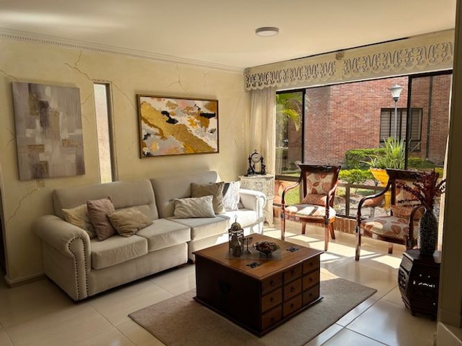 Casa de 4 alcobas en venta en Bosques De Santa Helena, Ibagué, 180 m² · foto 3 de 20