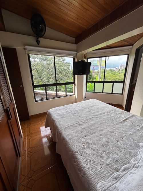 Casa de 4 alcobas en venta en Bosques De Santa Helena, Ibagué, 180 m² · foto 19 de 20