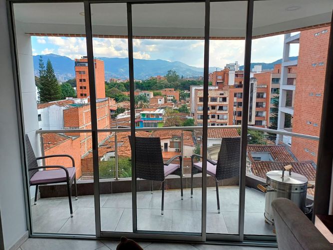 Apartamento de 3 alcobas en venta en Belén, Medellín, 140 m² · foto 13 de 14