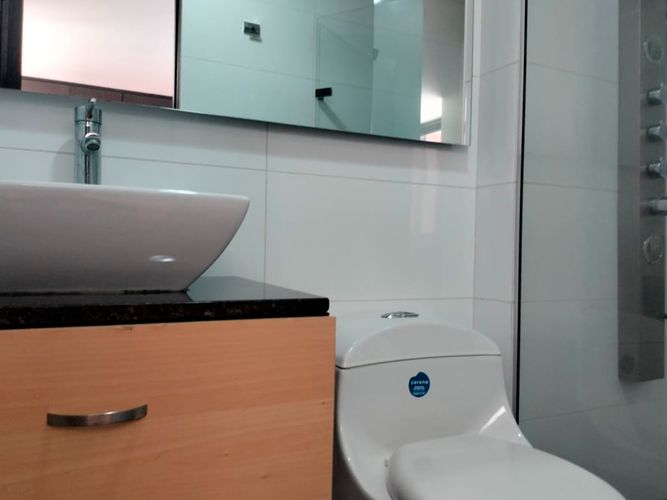 Apartamento de 3 alcobas en arriendo en El Poblado, Medellín, 74 m² · foto 15 de 16