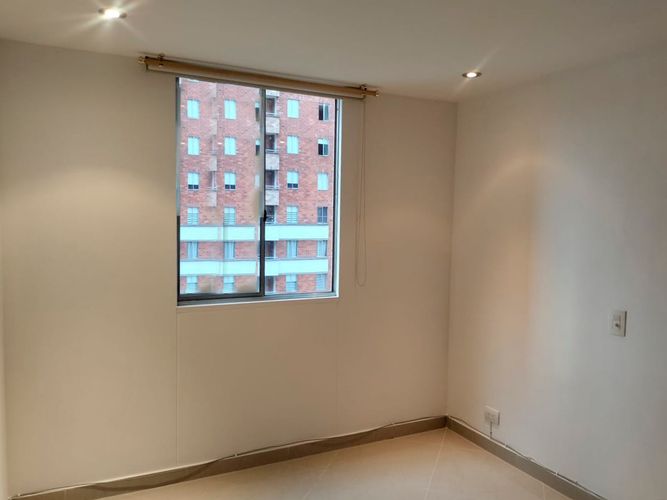 Apartamento de 3 alcobas en arriendo en El Poblado, Medellín, 74 m² · foto 9 de 17