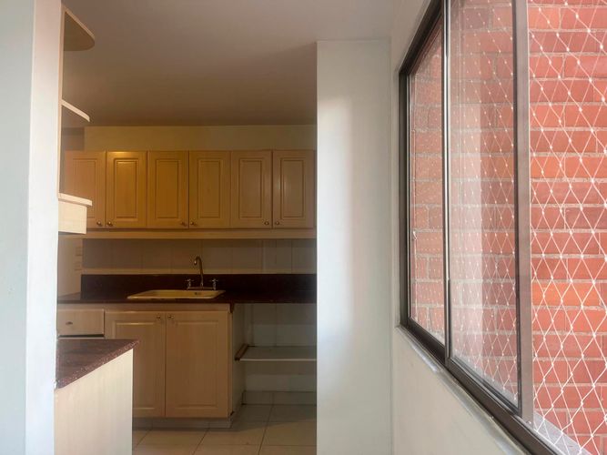 Apartamento de 3 alcobas en arriendo en El Poblado, Medellín, 170 m² · foto 10 de 20