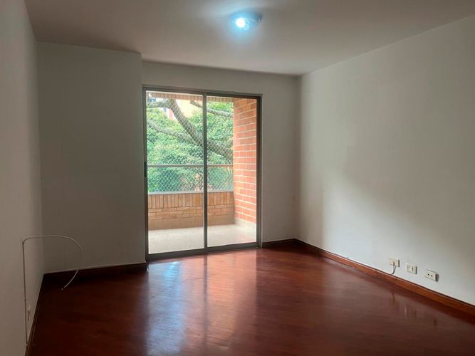 Apartamento de 3 alcobas en arriendo en El Poblado, Medellín, 170 m² · foto 11 de 20