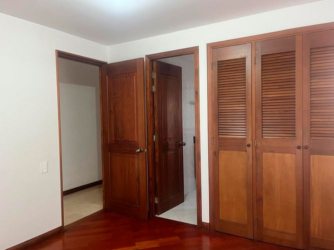 Apartamento de 3 alcobas en arriendo en El Poblado, Medellín, 170 m² · foto 17 de 20